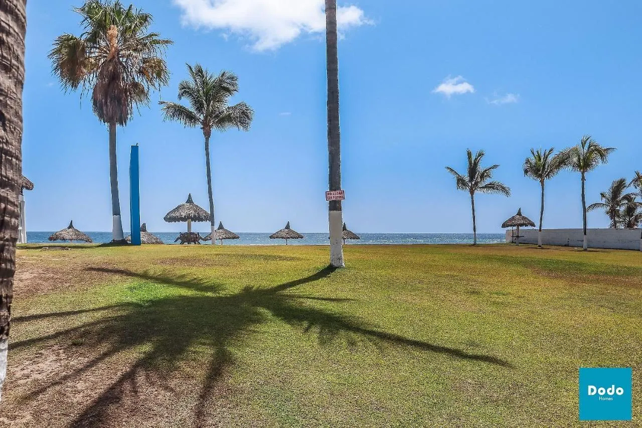 Departamento En Mazatlan Con Acceso A La Playa Y Alberca Comun #138ヴィラ 別荘